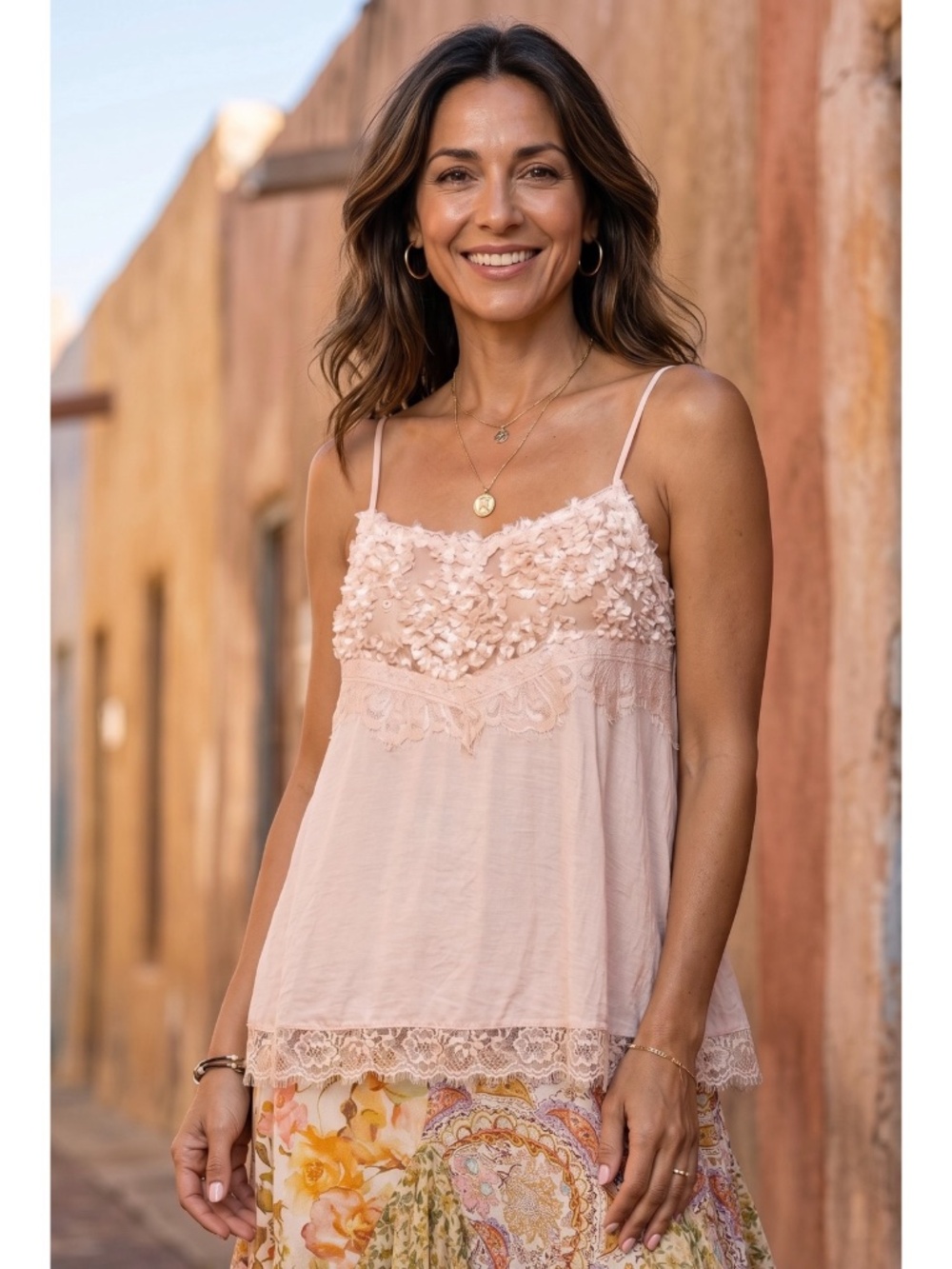 POL Blush 3D Floral Lace Spaghetti Strap Cami Top - Picture 4 of 6